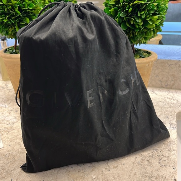 Givenchy women’s ankle boots - Picture 9 of 10